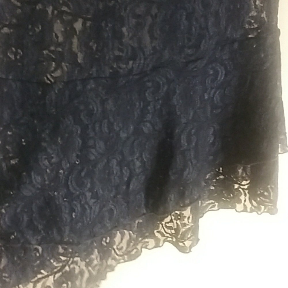 Top - Picture 3 of 7